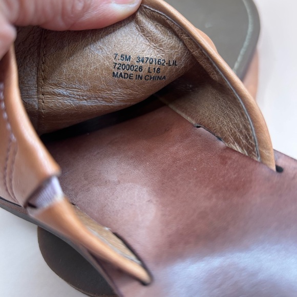 FRYE Leather Slides - Picture 6 of 11